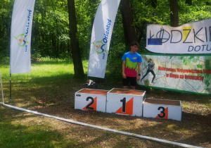 Na zdjęciu uczeń klasy 8b - Piotr Szpak.