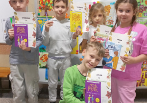 Na zdjęciu zwycięzcy konkursu.