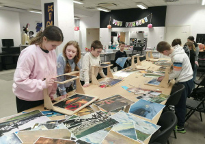 Na zdjęciu uczniowie podczas warsztatów w EC1.