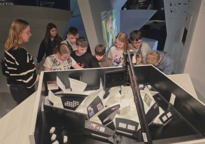 Na zdjęciu uczniowie podczas warsztatów w EC1.