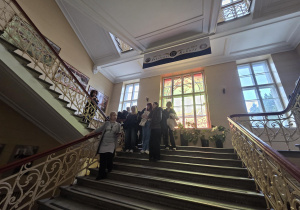 Na zdjęciu uczniowie klas ósmych podczas wizyty w CKZiU w Łodzi.