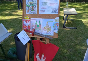 Plakat reklamujący region Małopolski.